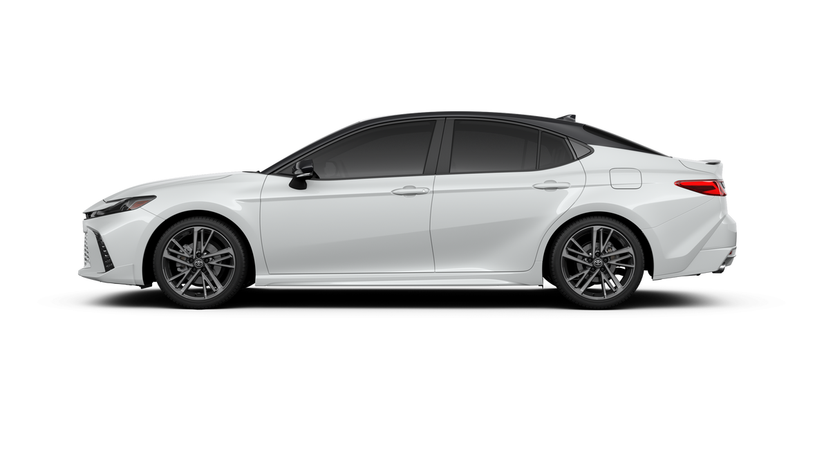 2026 Toyota Camry XSE - Photo 3