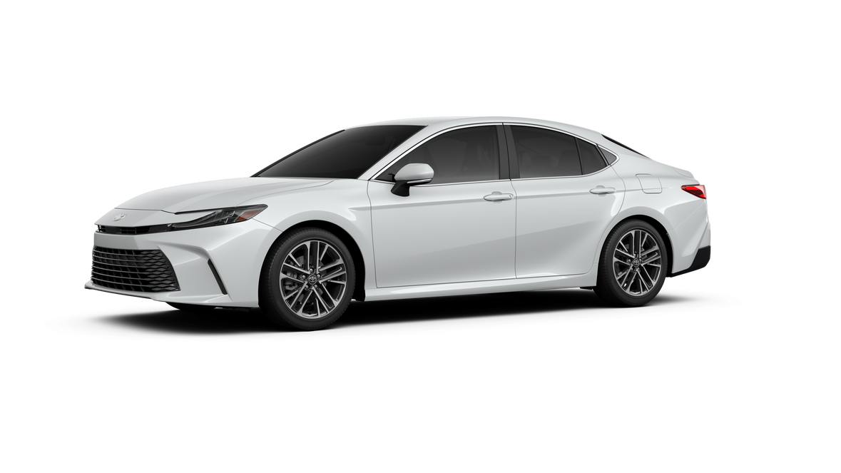 2026 Toyota Camry XLE - Photo 2